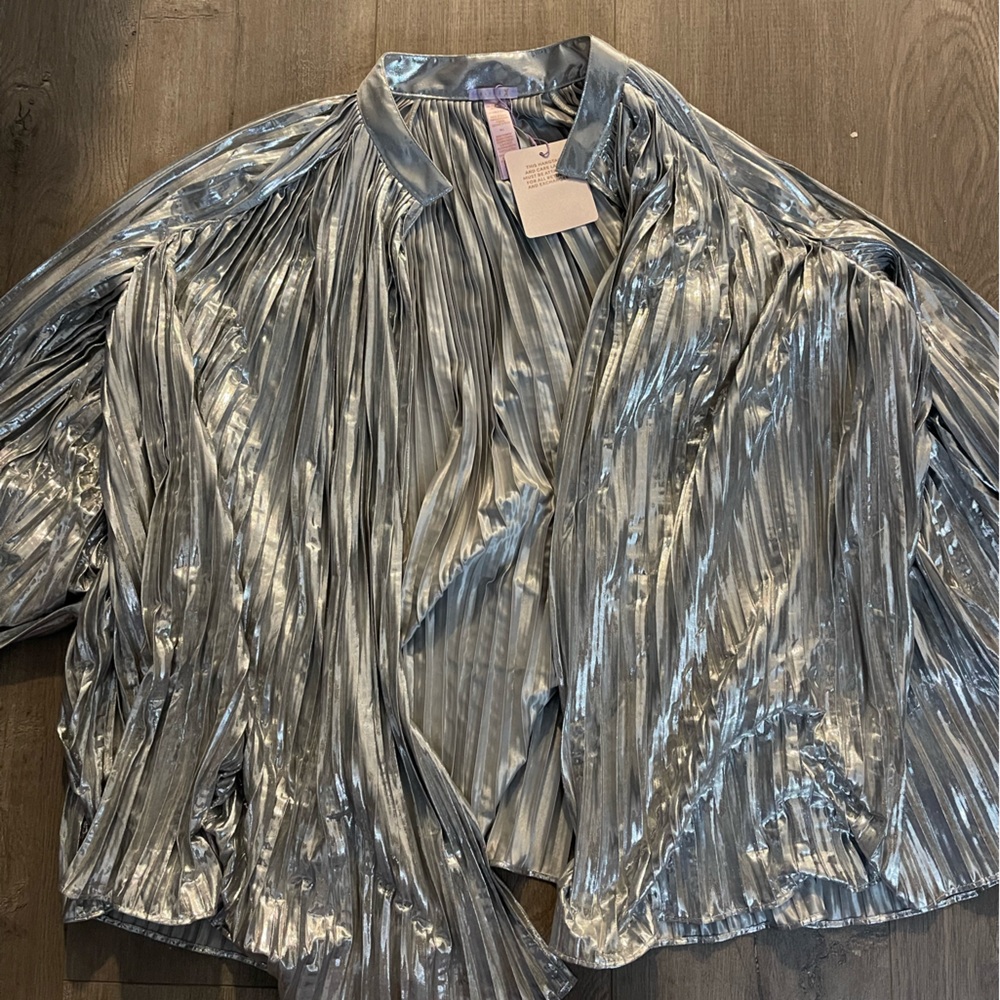 Savage X Fenty three piece set in silver